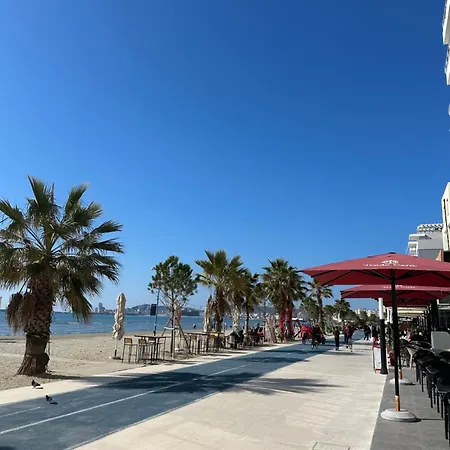 Finn Seaside Lejlighed Durrës